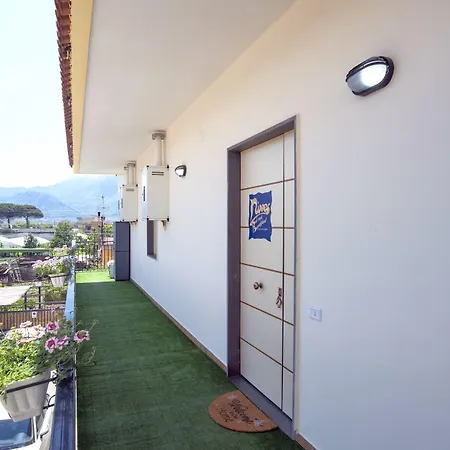 Nives Bed & Breakfast 3*