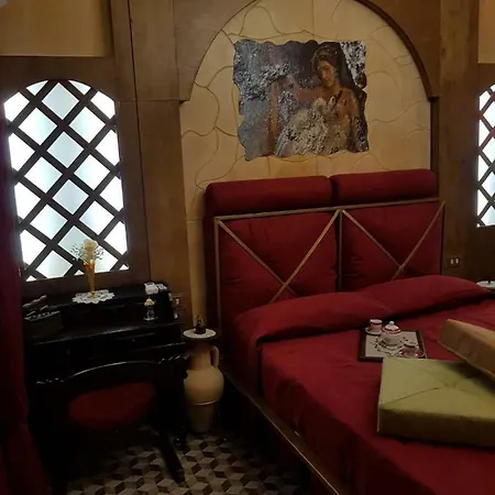 Nives Готель типу 